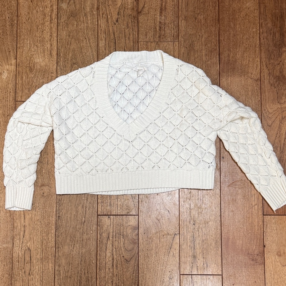 Forever 21 Cream V-Neck Sweater
